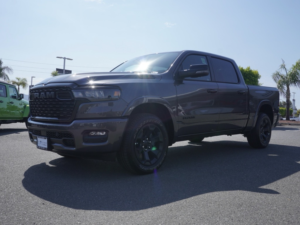 2026 Ram 1500 Big Horn Night Edition photo 9