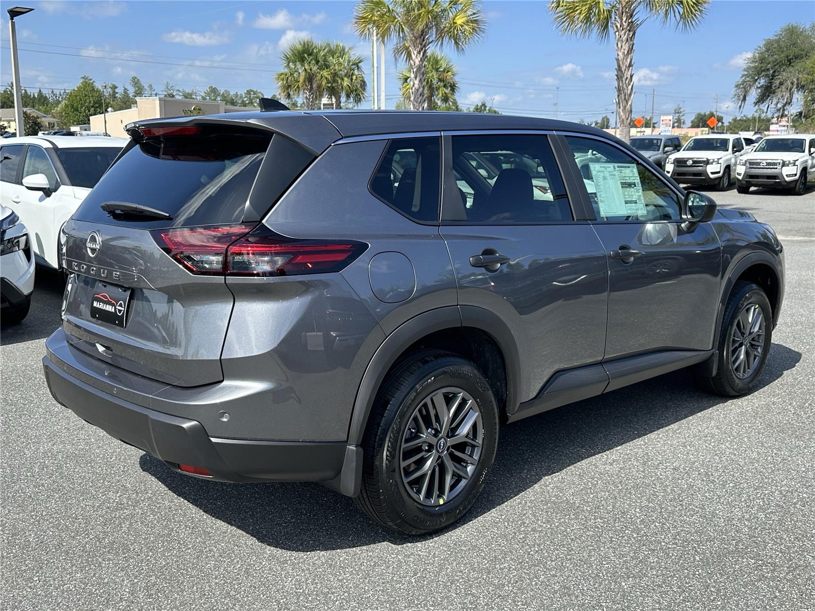 2026 Nissan Rogue S photo 3