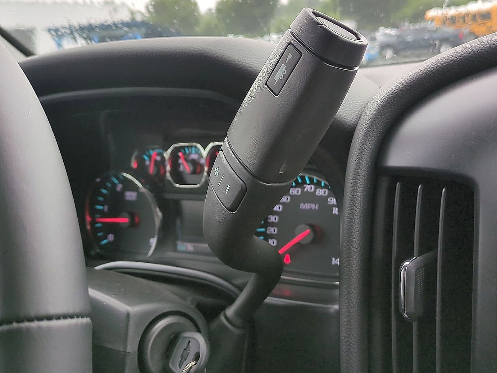 2024 Chevrolet Silverado 6500HD Work Truck photo 4