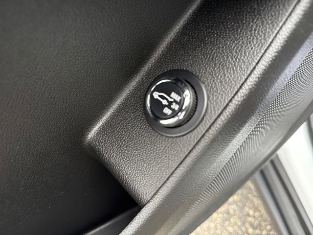 2023 Chevrolet Traverse Cloth photo 23