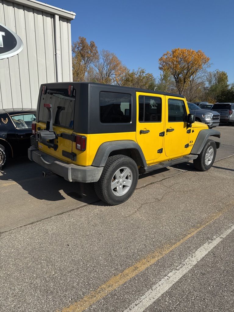 2008 Jeep Wrangler Unlimited X photo 3
