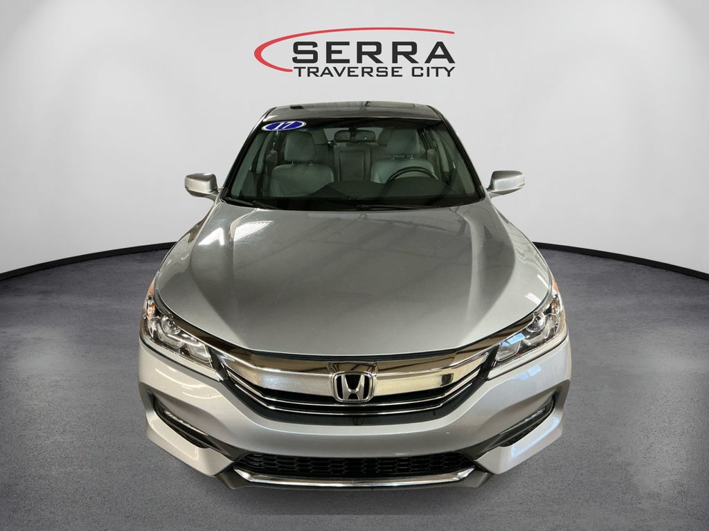 2017 Honda Accord EX-L photo 2