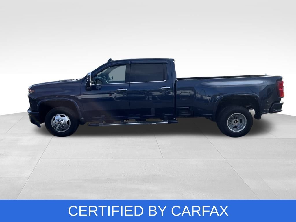 Used 2021 Chevrolet Silverado 3500HD High Country with VIN 1GC4YVEY6MF236919 for sale in Northfield, Minnesota
