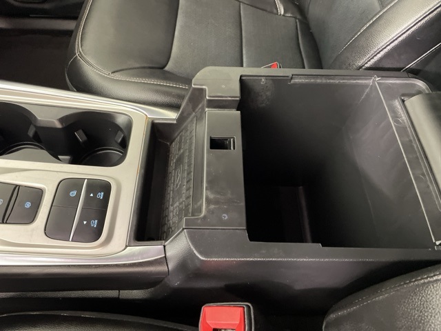 2022 Ford Explorer Limited photo 31