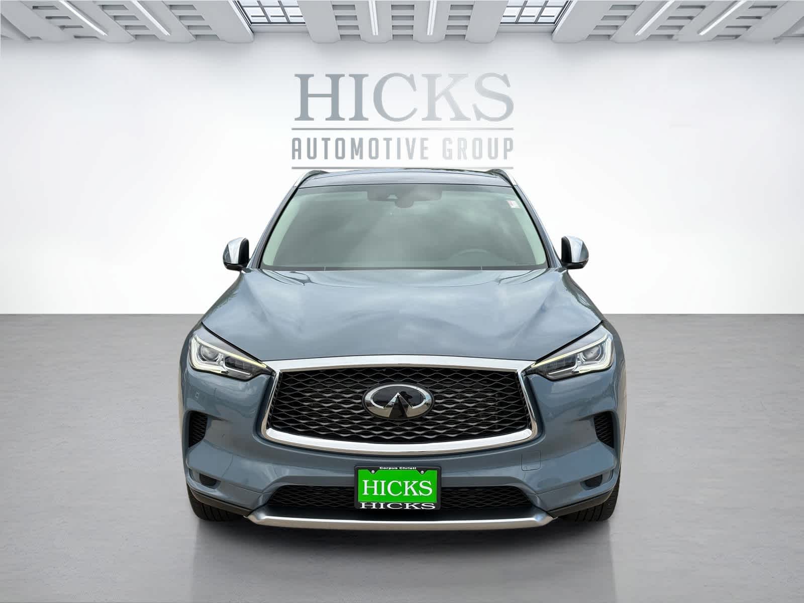 Used 2023 Slate Gray INFINITI LUXE image 2