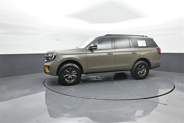 2025 Ford Expedition photo 4