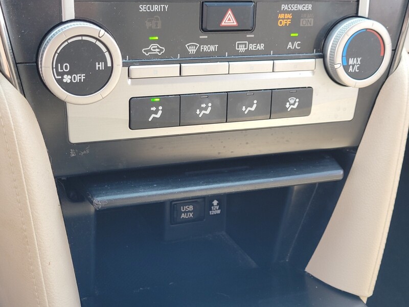 2013 Toyota Camry LE photo 14