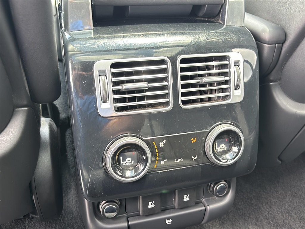 2019 Land Rover Range Rover SuperCharged photo 22