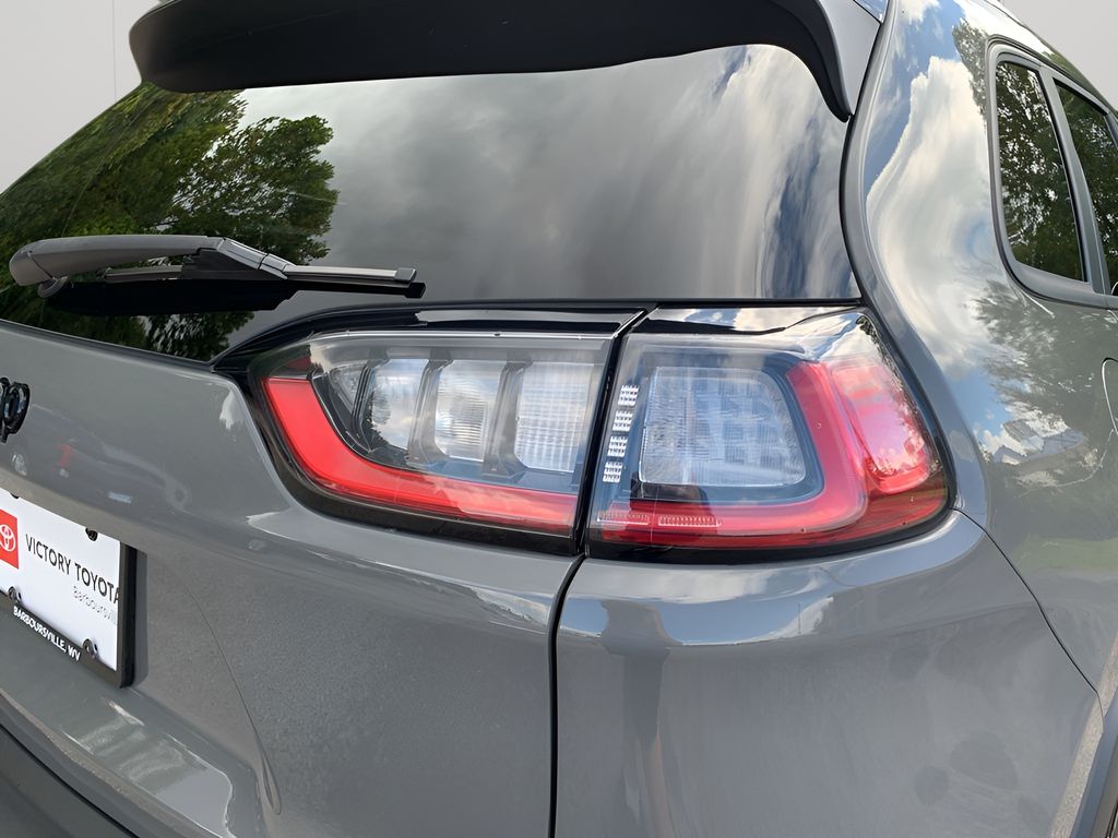 2023 Jeep Cherokee Altitude photo 29