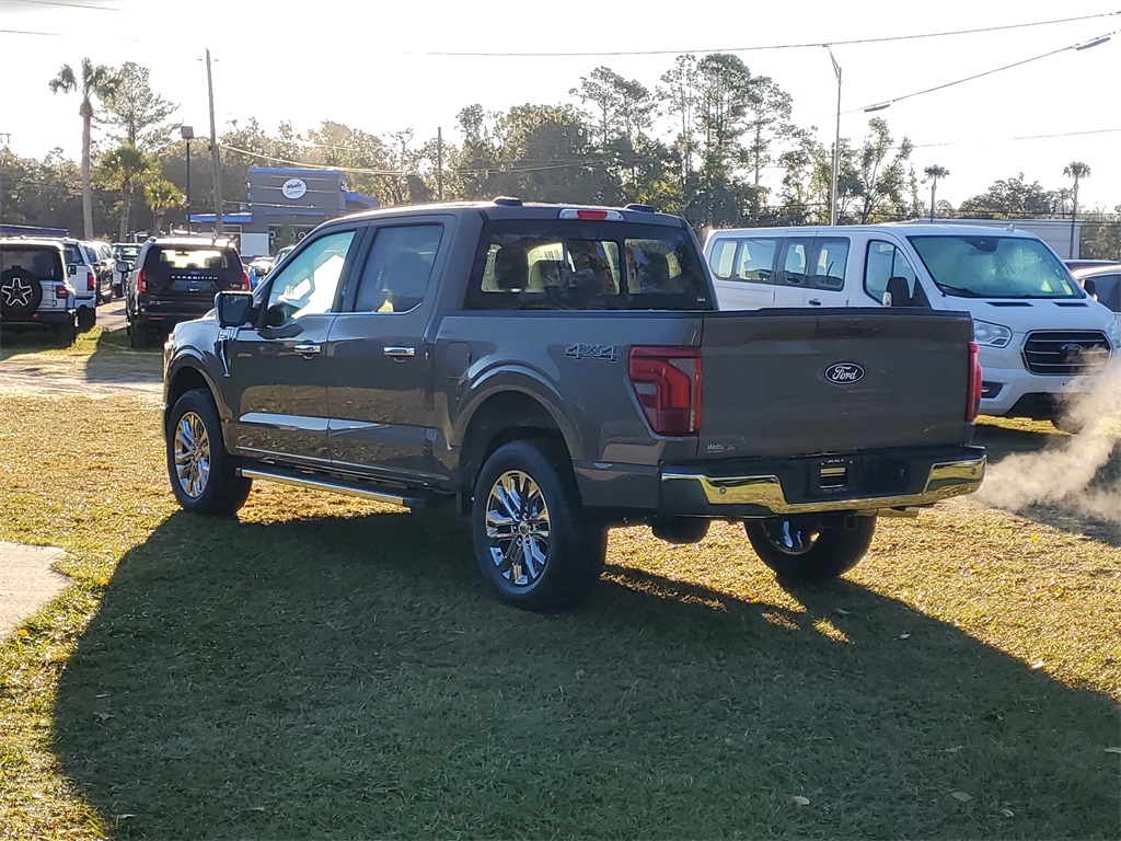 2025 Ford F-150 Lariat photo 3