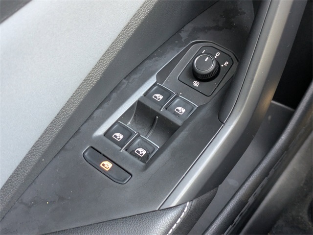 2025 Volkswagen Jetta 1.5T SE photo 22