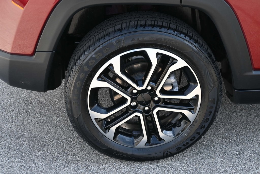 2022 Jeep Compass Limited photo 14