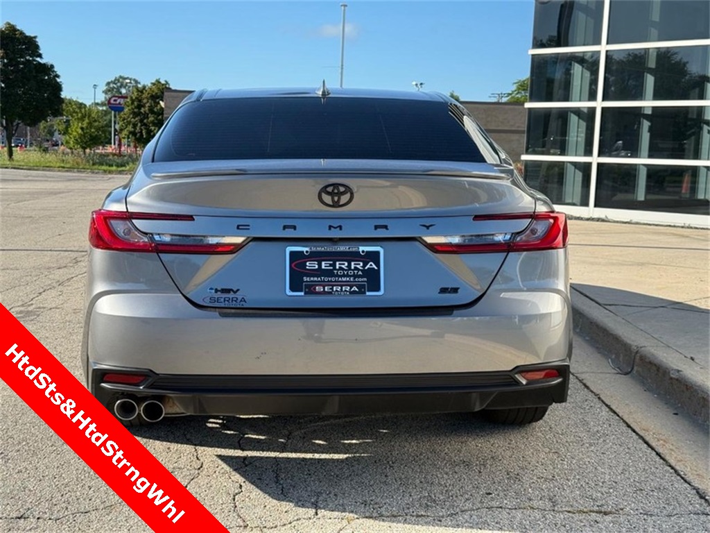 2025 Toyota Camry SE photo 4