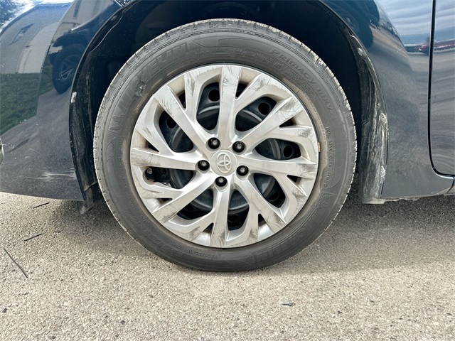 2018 Toyota Corolla XLE XSE photo 9