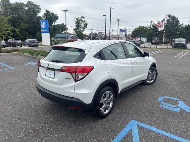2022 Honda HR-V LX photo 2