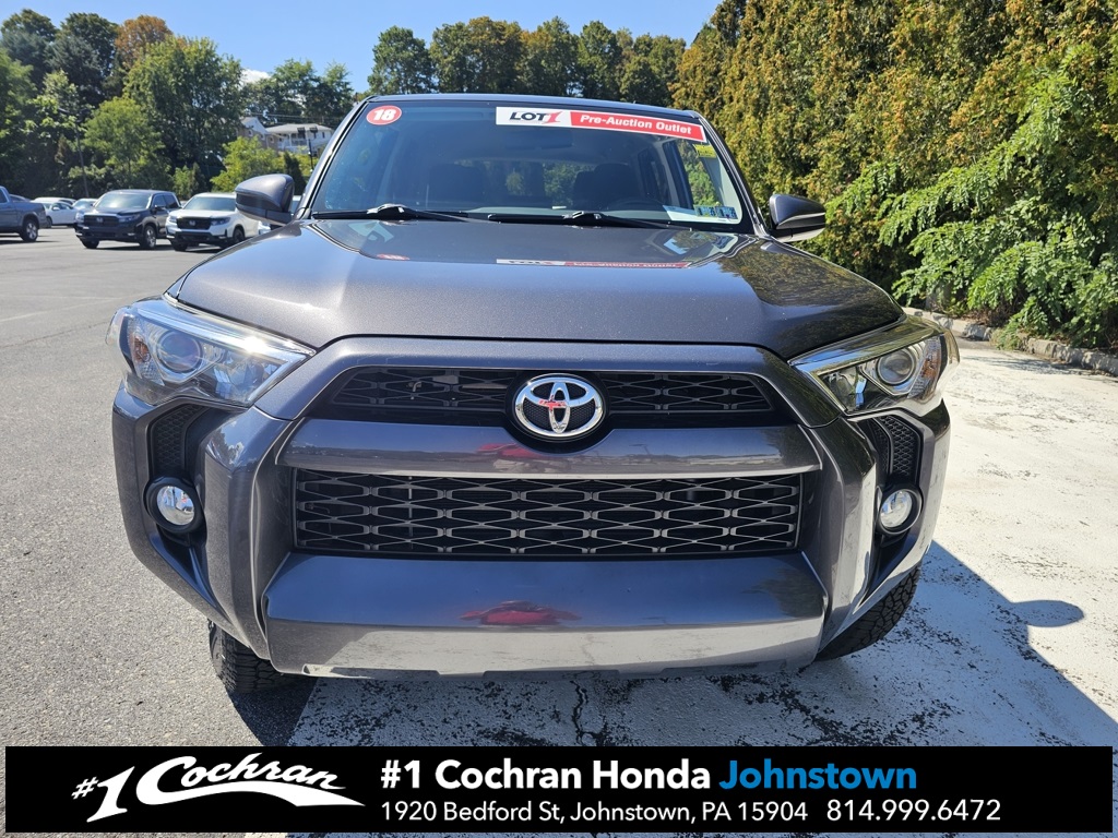 2018 Toyota 4Runner SR5 photo 2
