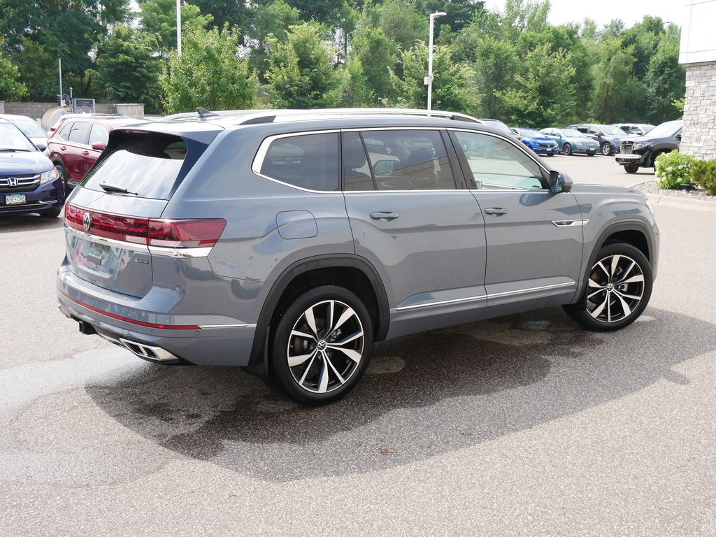Used 2025 Volkswagen Atlas SEL Premium R-Line with VIN 1V2FR2CA7SC507302 for sale in Coon Rapids, Minnesota
