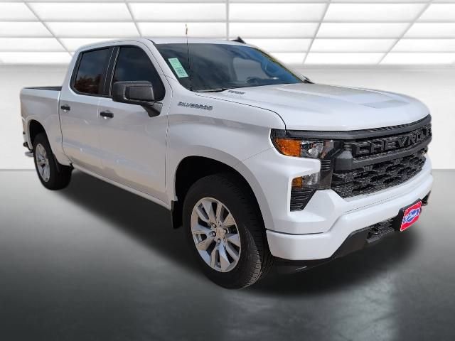 2026 Chevrolet Silverado 1500 Custom's photo
