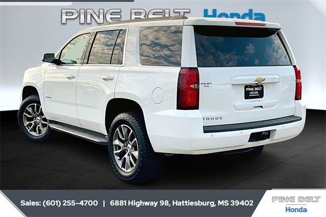 2017 Chevrolet Tahoe LS photo 2