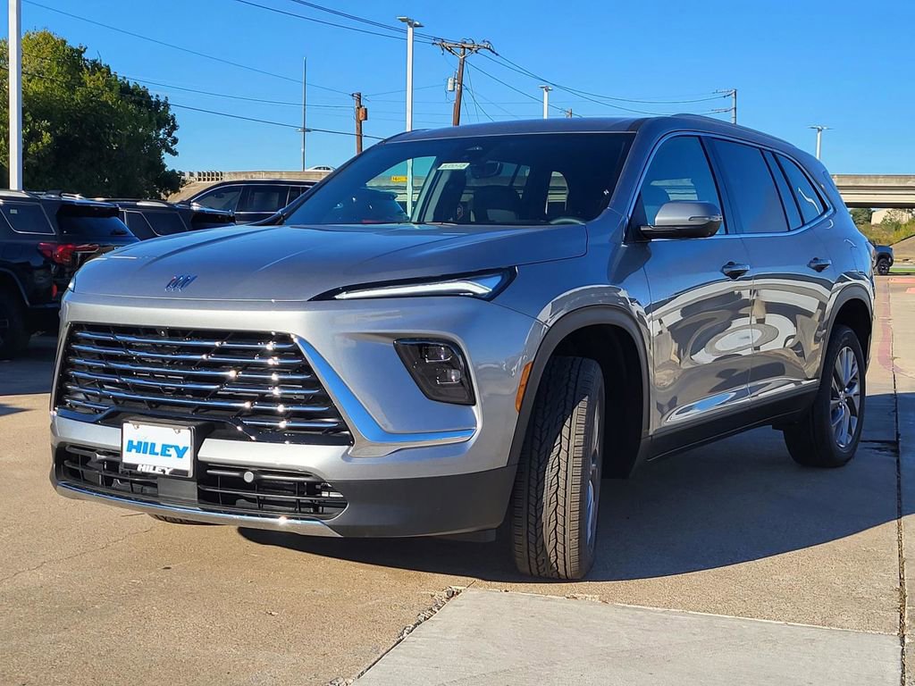 2026 Buick Enclave Preferred photo 2