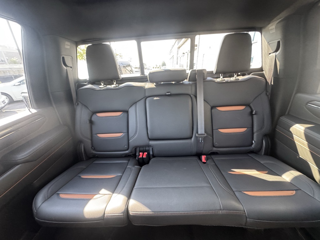 2024 Gmc Sierra HD AT4 photo 8