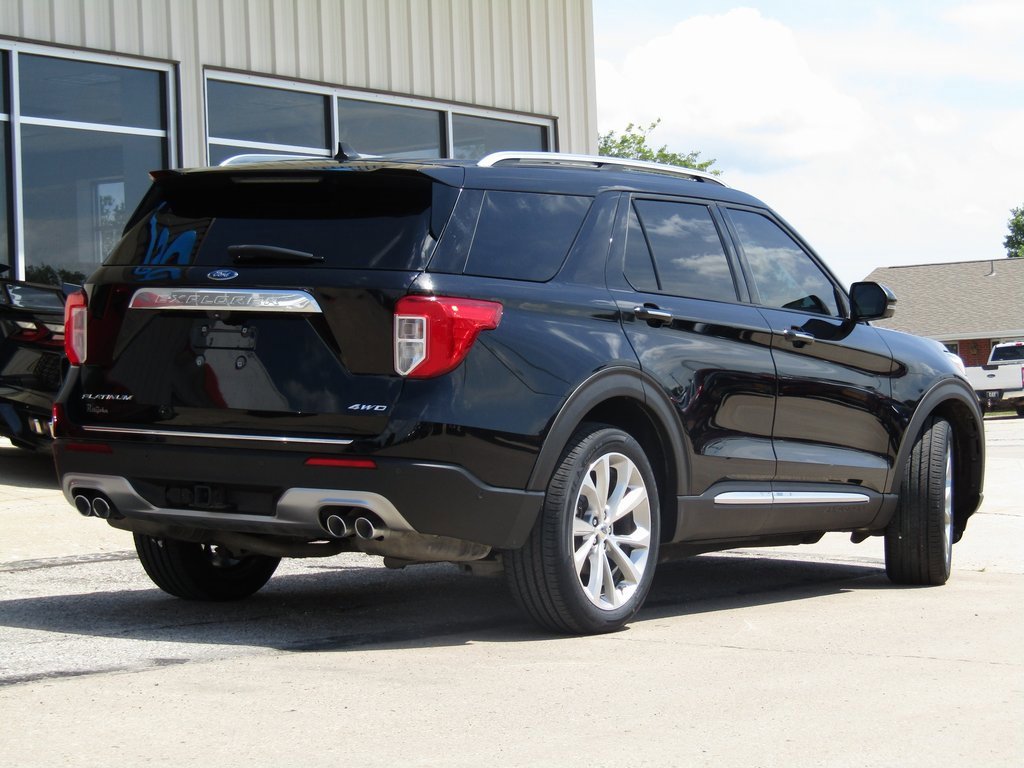 2021 Ford Explorer Platinum photo 2