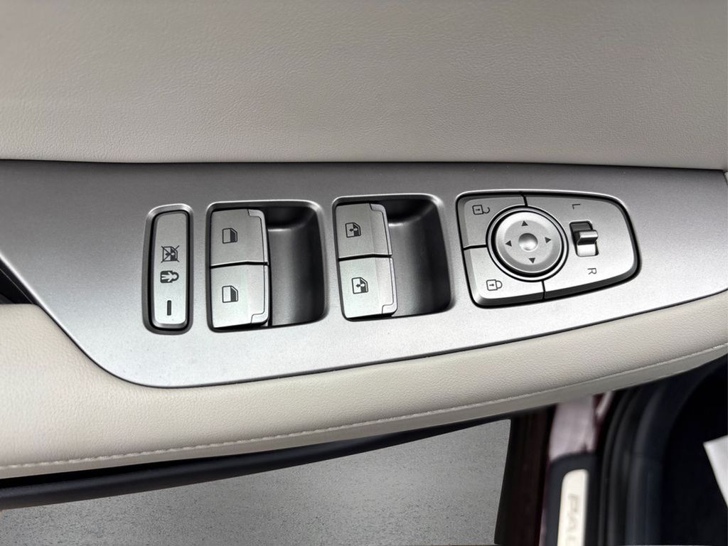 2023 Hyundai Palisade Limited photo 29