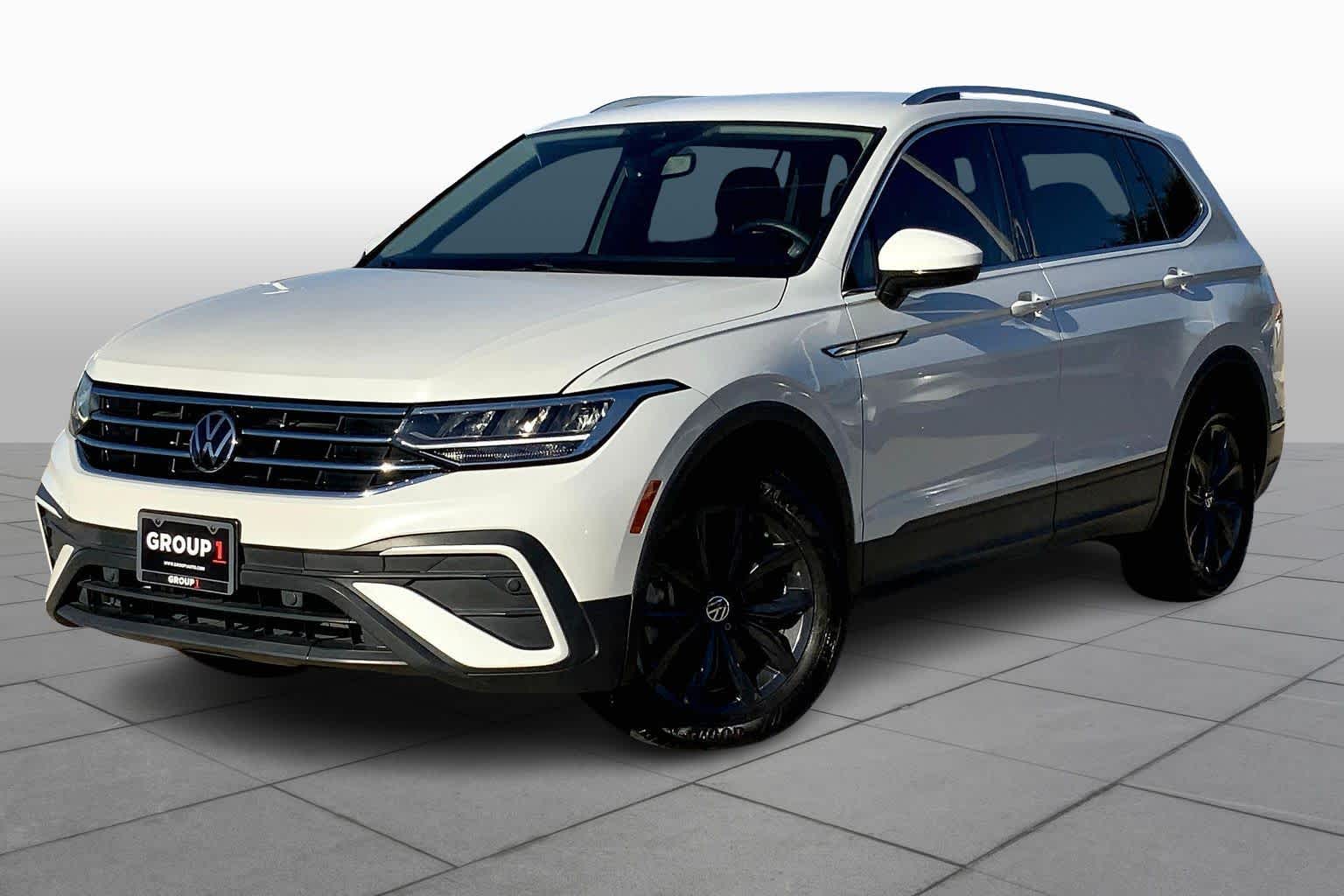 2023 Volkswagen Tiguan SE