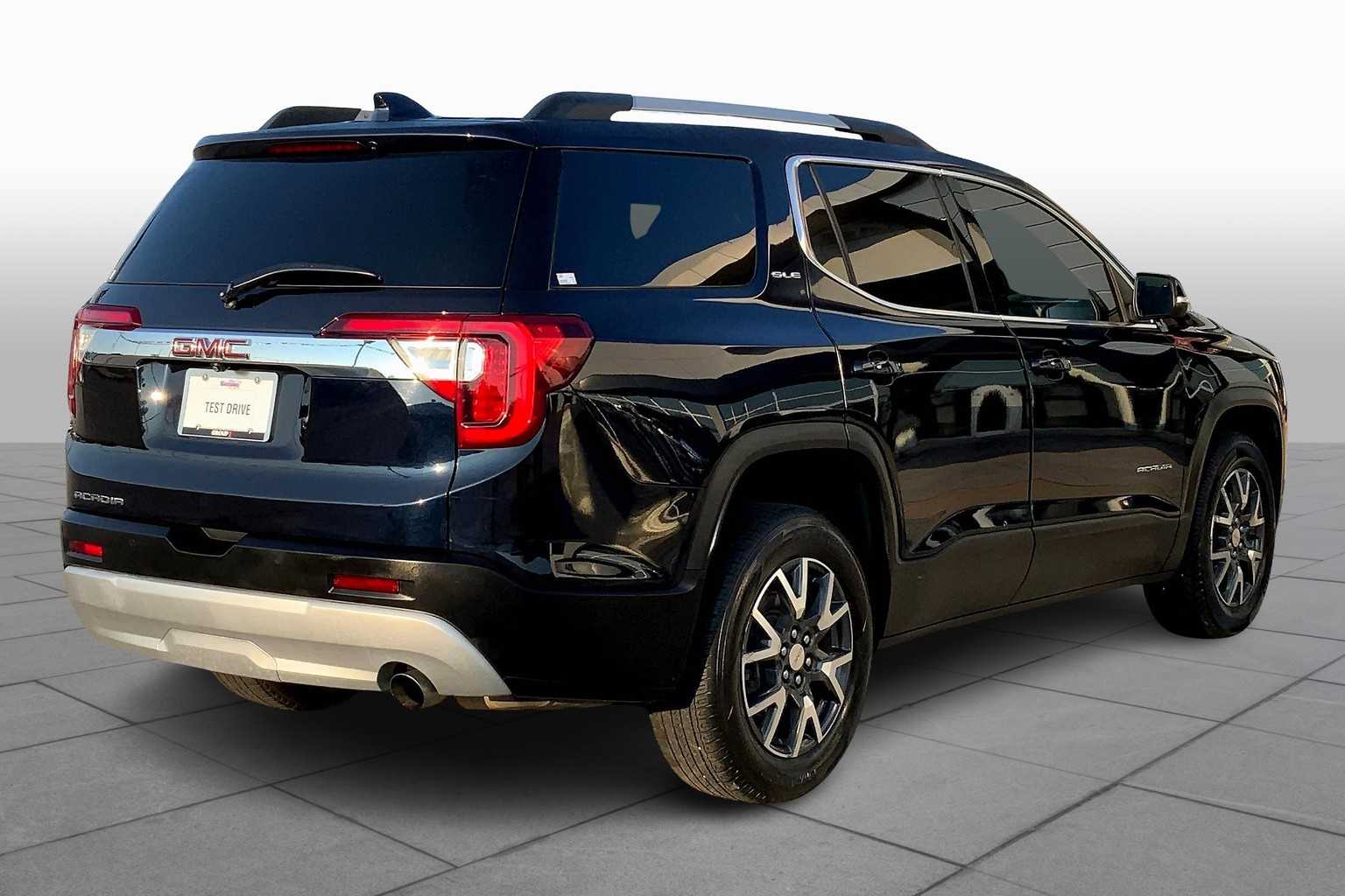 2021 Gmc Acadia SLE photo 12