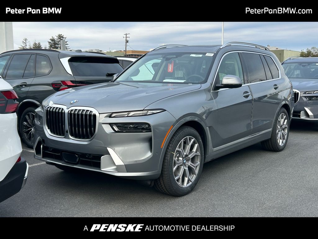 2026 BMW X7 40i's photo
