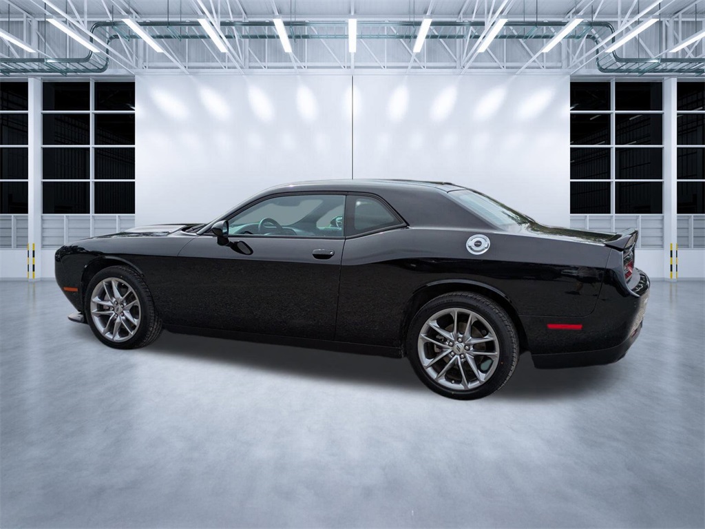 2022 Dodge Challenger GT photo 4
