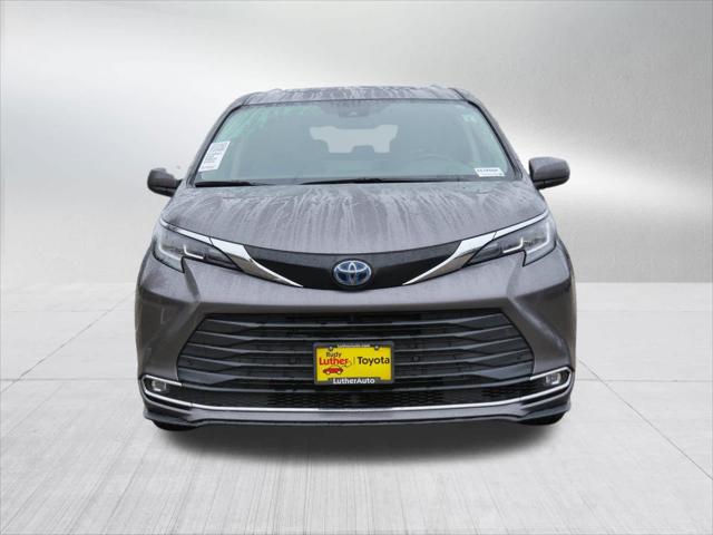 Certified 2023 Toyota Sienna XLE with VIN 5TDJSKFC6PS095778 for sale in Golden Valley, Minnesota