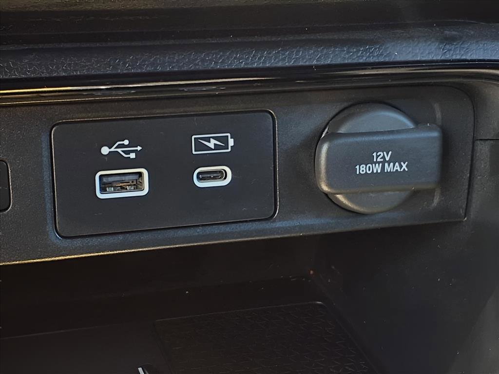 2023 Honda CR-V Hybrid Sport Touring photo 22