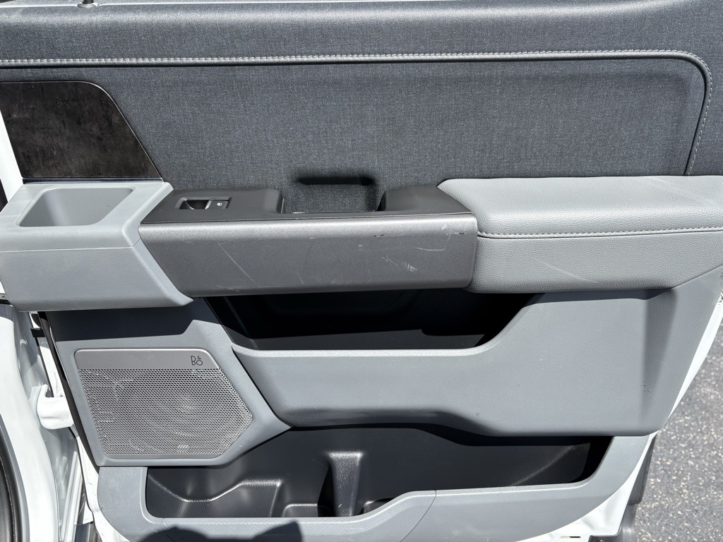 2023 Ford F-150 Lariat photo 29