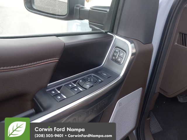 2025 Ford F-350 King Ranch photo 12