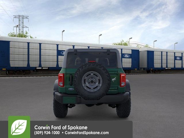 2025 Ford Bronco Base photo 4