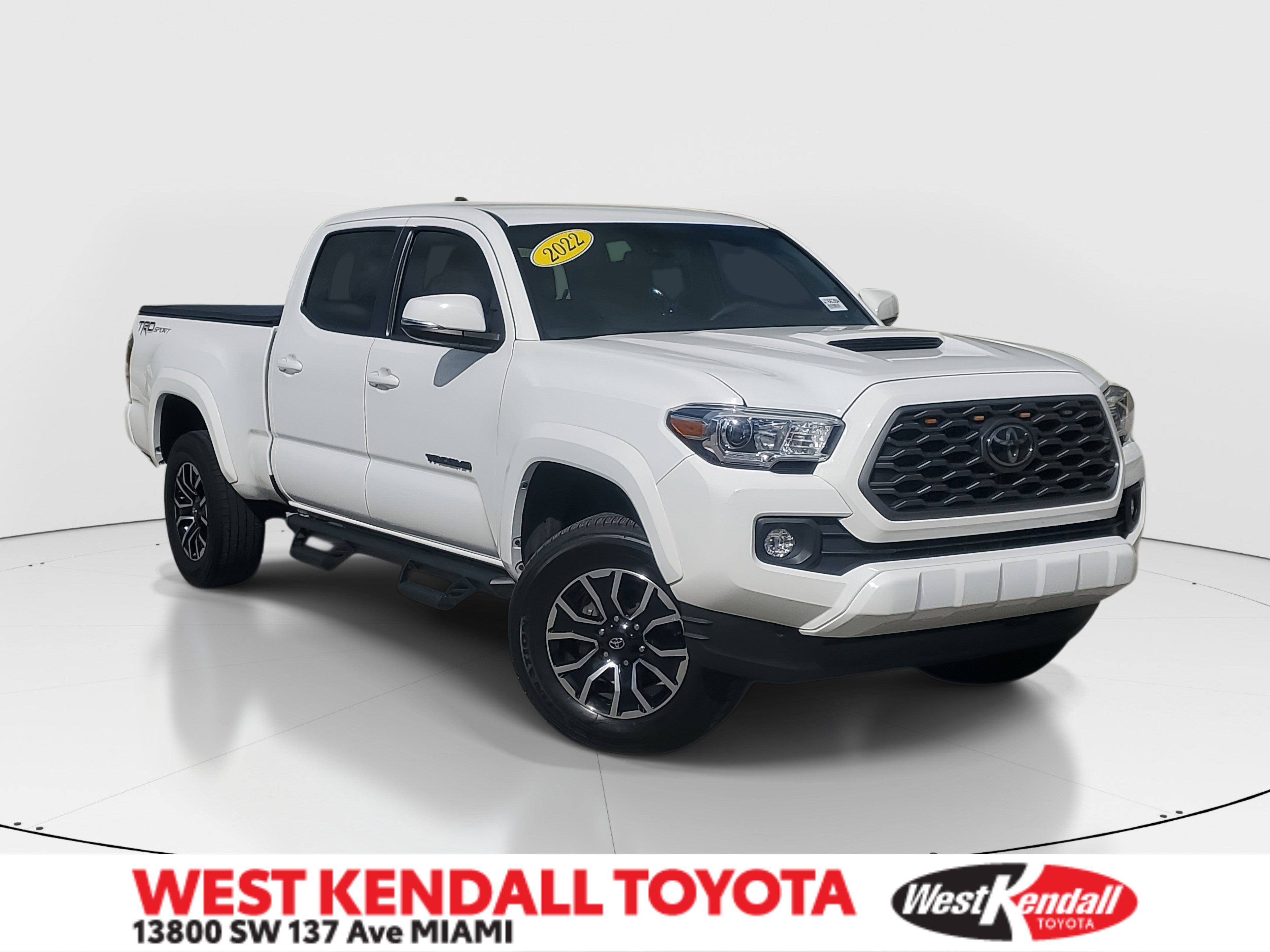 2022 Toyota Tacoma TRD Sport's photo