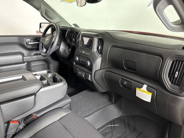 2025 Chevrolet Silverado 1500 Custom photo 20