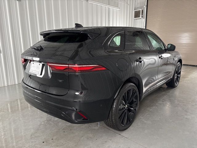2026 Jaguar F-PACE P250 R-Dynamic S photo 6