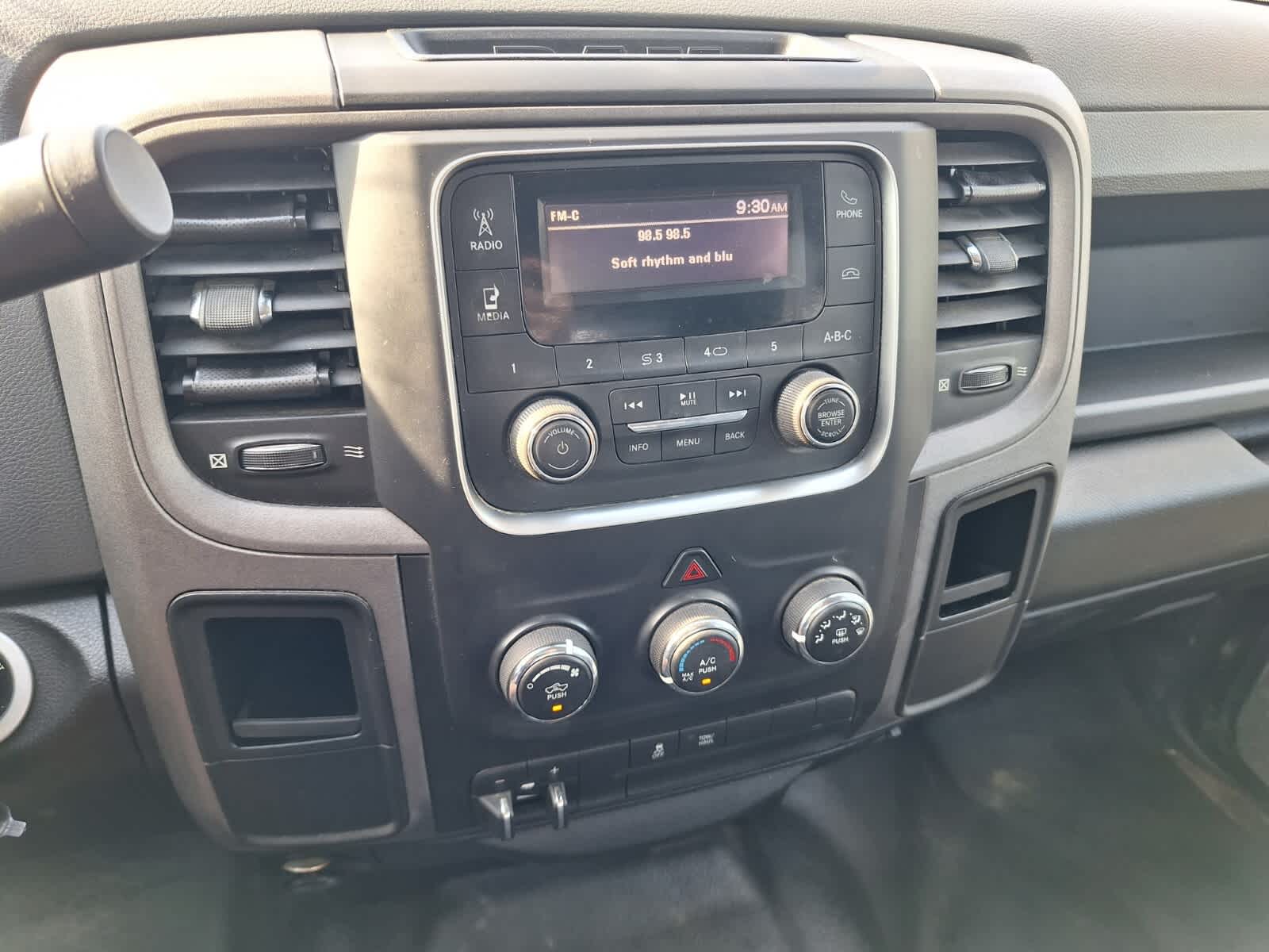 2018 Ram 2500 Tradesman photo 12