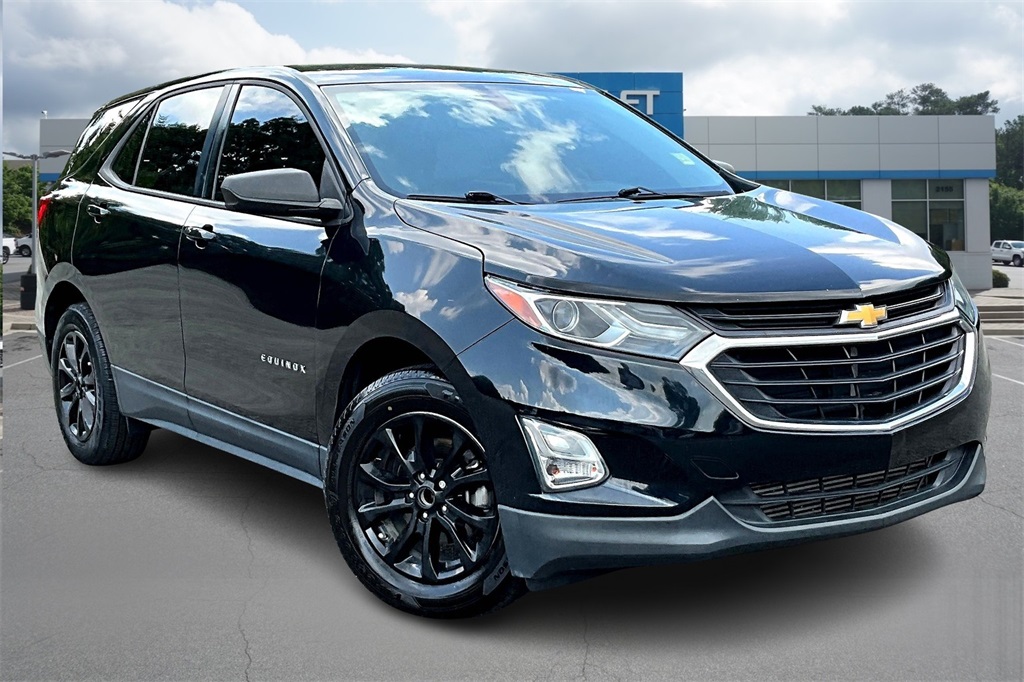 2018 Chevrolet Equinox LS photo 3