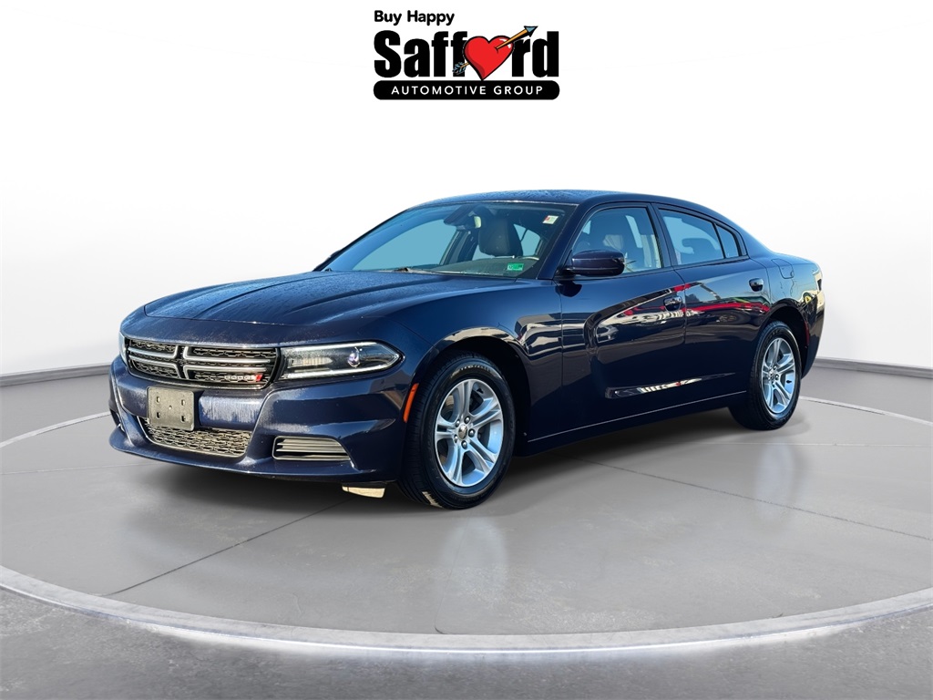 2016 Dodge Charger SE's photo