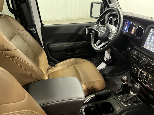 2021 Jeep Wrangler Unlimited Sahara photo 19