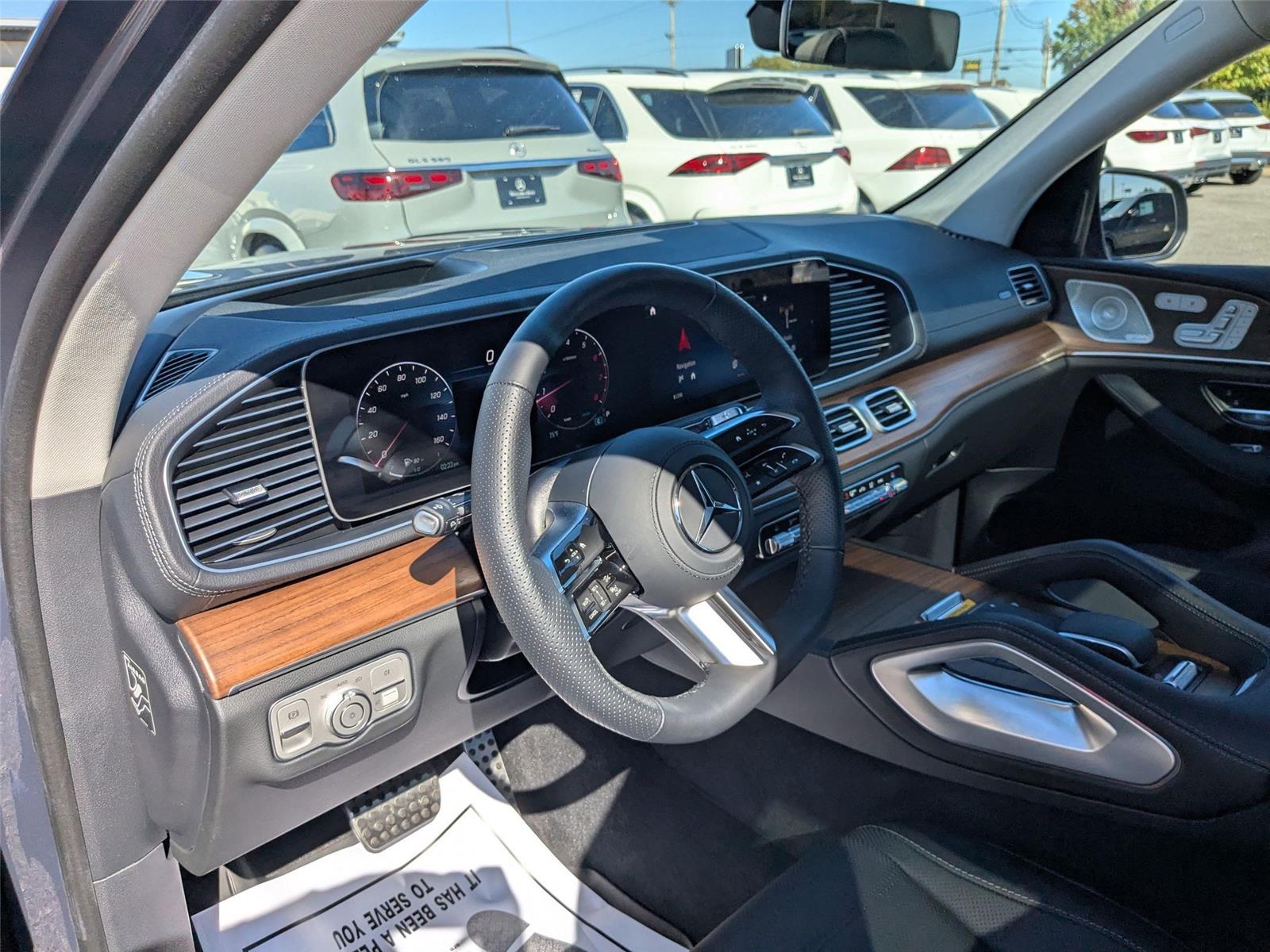 Image of Pre-Owned 2025 Mercedes-Benz GLS 450