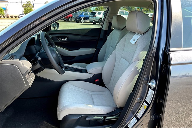 2025 Honda Accord 1.5T LX photo 10