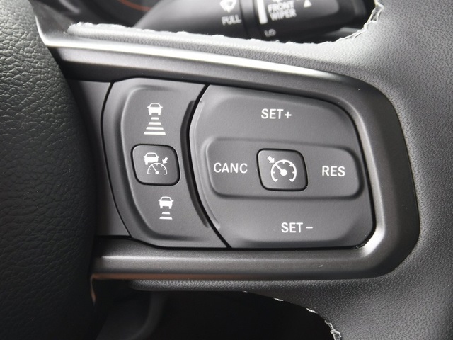 2025 Jeep Gladiator Sport photo 30