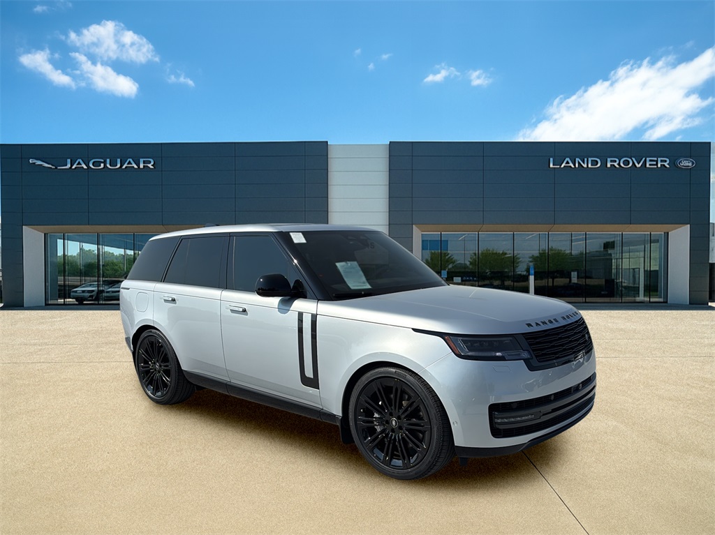 2025 Land Rover Range Rover SE photo 5