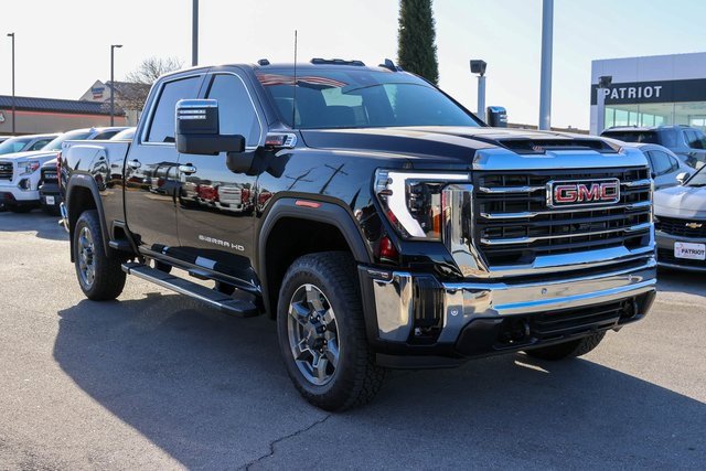 2026 GMC Sierra 3500HD SLT's photo