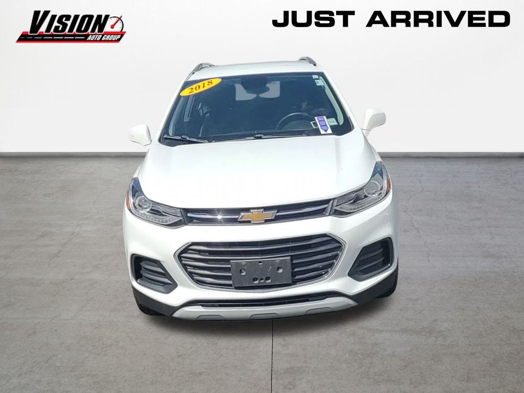 Used 2018 Chevrolet Trax LT with VIN KL7CJPSB2JB705628 for sale in Rochester, NY