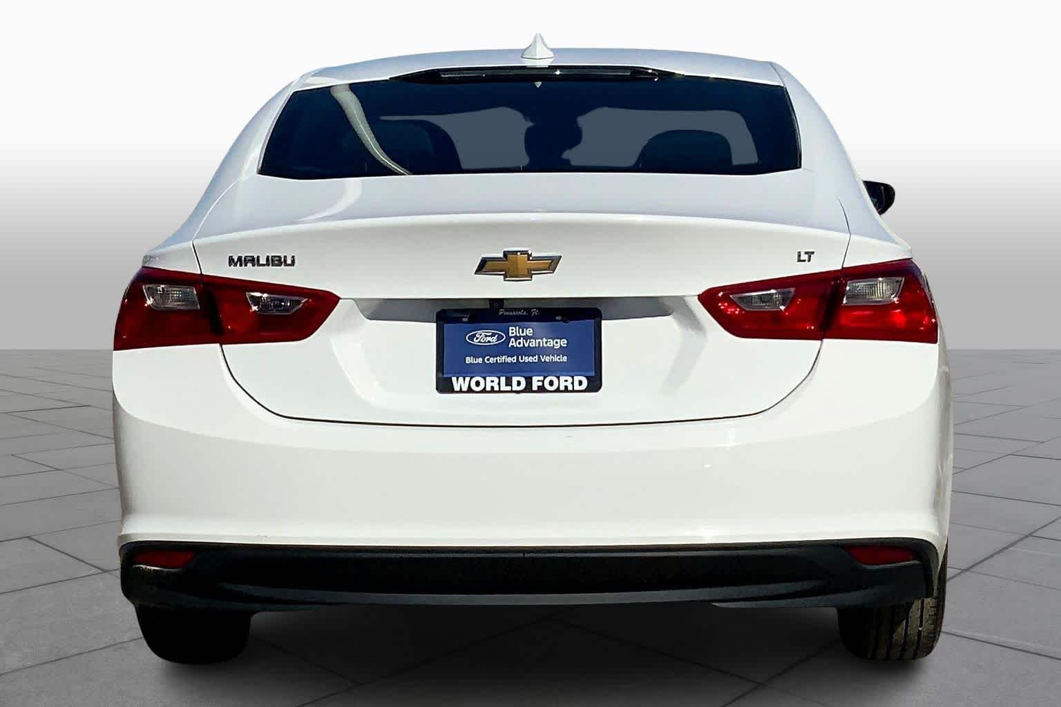 2023 Chevrolet Malibu 1LT photo 4